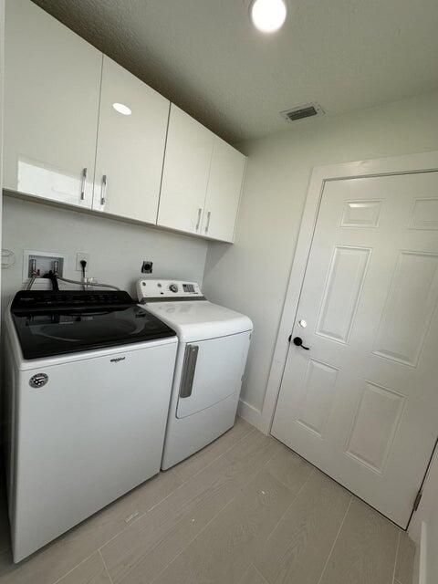 For Rent: $6,000 (4 beds, 2 baths, 2332 Square Feet)