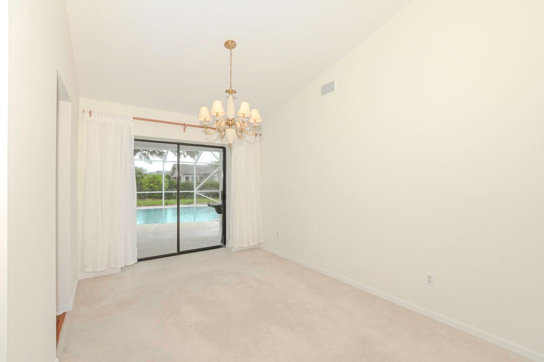 For Sale: $425,000 (3 beds, 2 baths, 1648 Square Feet)