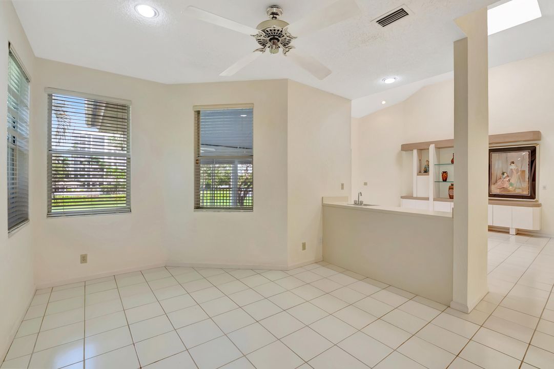 For Sale: $425,000 (3 beds, 2 baths, 1700 Square Feet)