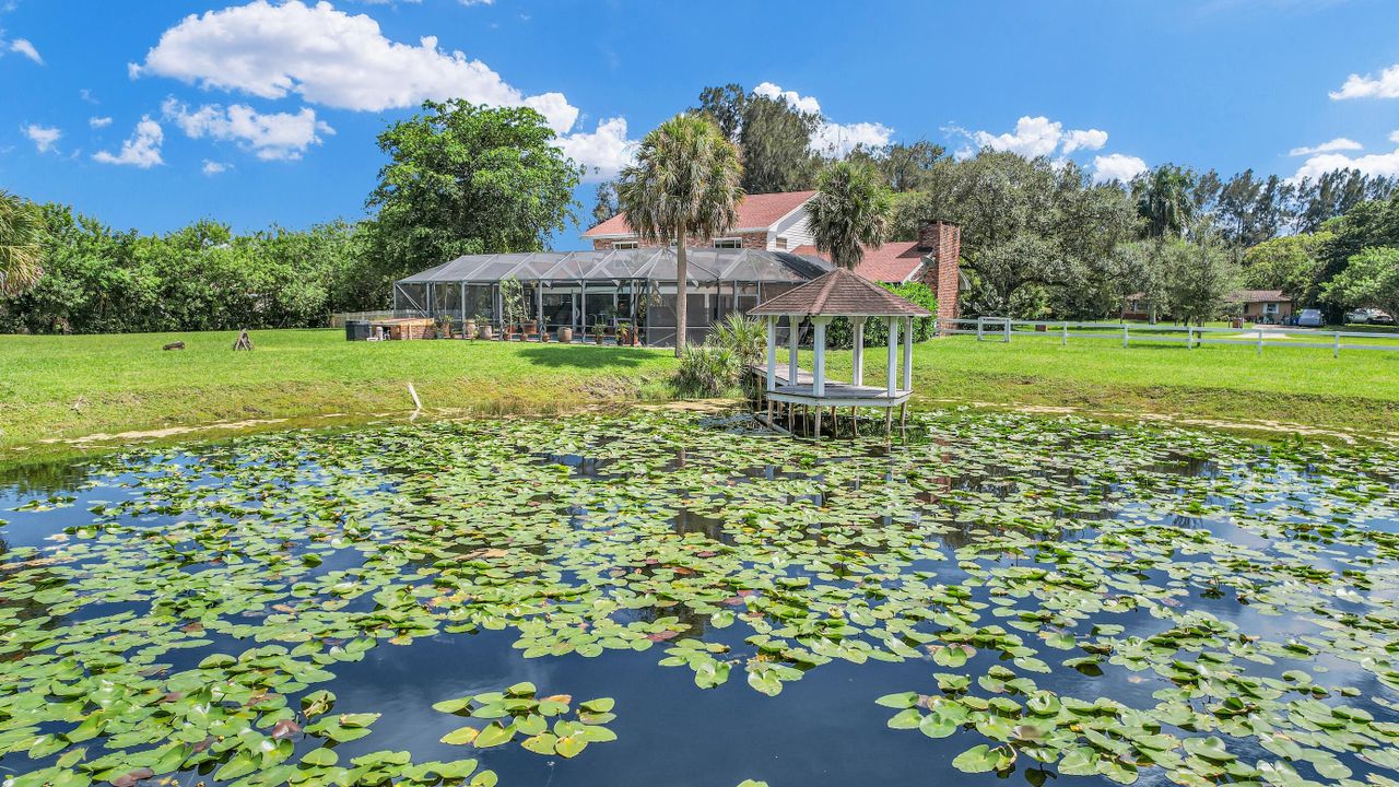 For Sale: $1,025,000 (4 beds, 3 baths, 3079 Square Feet)