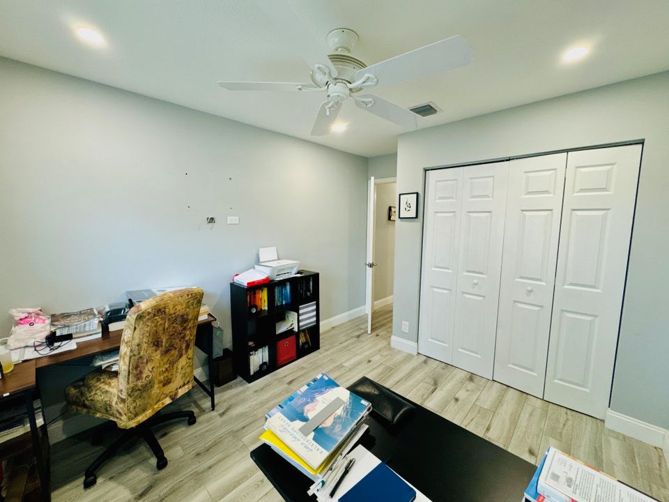 For Sale: $488,500 (3 beds, 2 baths, 1336 Square Feet)