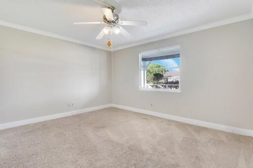 For Sale: $319,900 (3 beds, 2 baths, 1456 Square Feet)