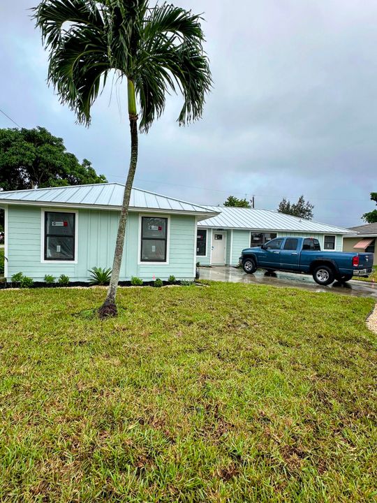 For Sale: $1,195,000 (3 beds, 2 baths, 1706 Square Feet)