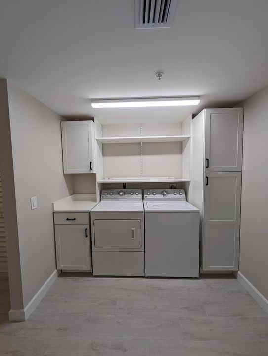 For Rent: $3,000 (2 beds, 2 baths, 1385 Square Feet)