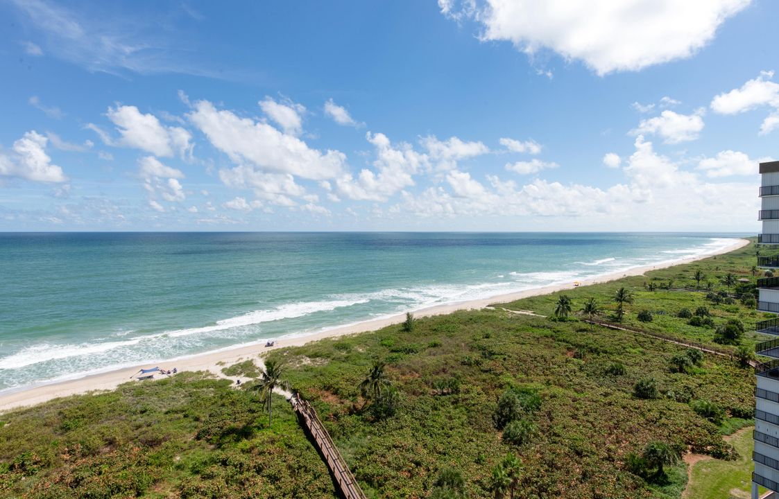 For Sale: $650,000 (3 beds, 2 baths, 1867 Square Feet)