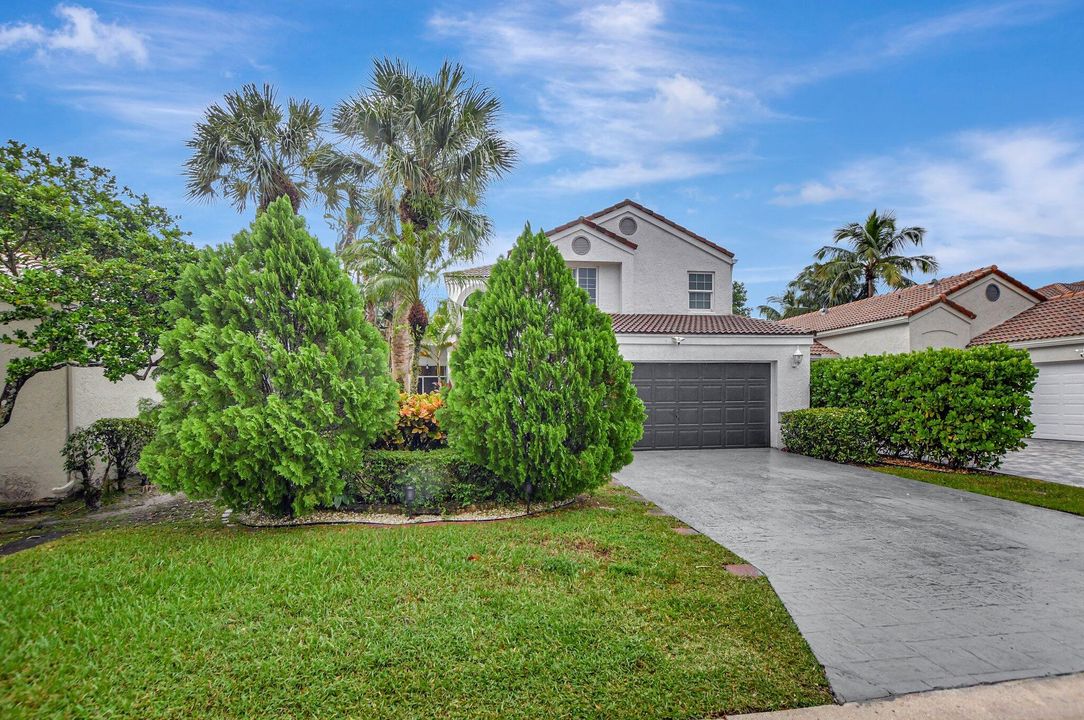 For Sale: $770,000 (3 beds, 2 baths, 2170 Square Feet)