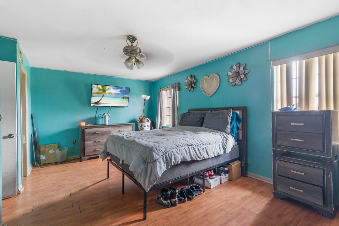 For Sale: $370,000 (3 beds, 1 baths, 1406 Square Feet)