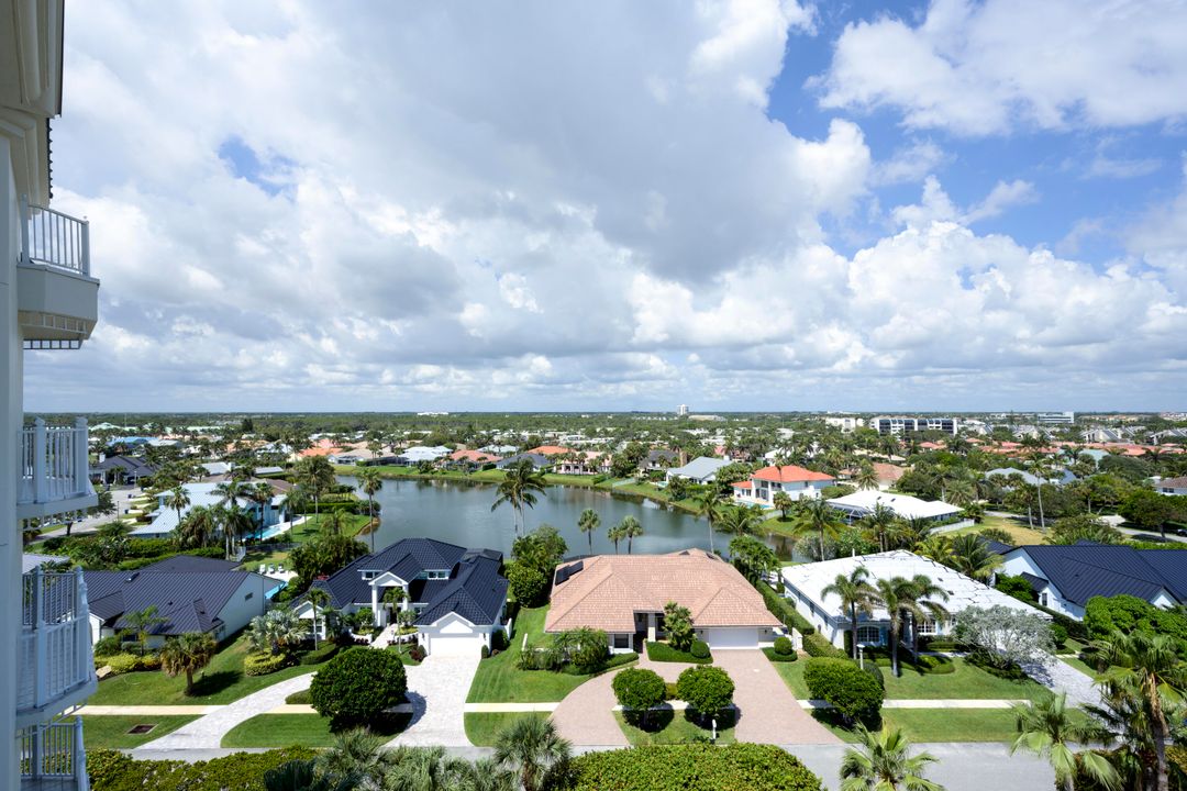 For Sale: $1,799,999 (3 beds, 3 baths, 2490 Square Feet)