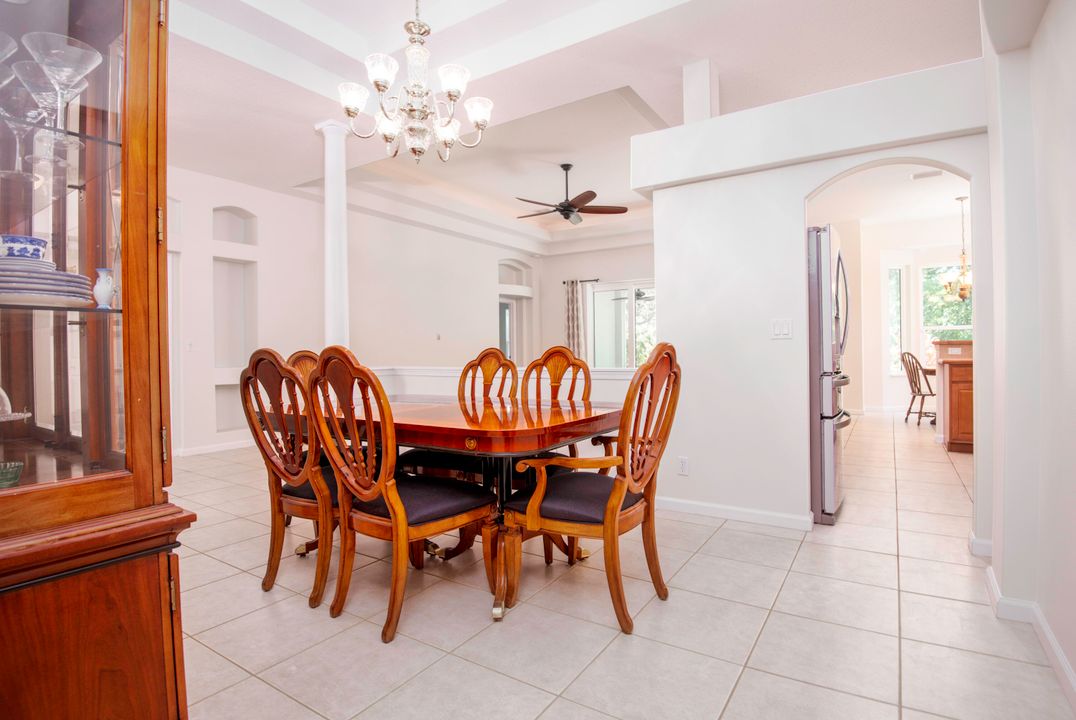 For Sale: $529,000 (2 beds, 2 baths, 1907 Square Feet)