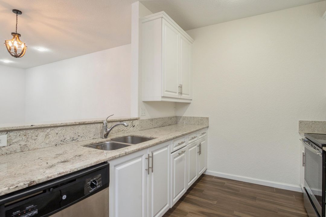 For Sale: $440,000 (3 beds, 2 baths, 1622 Square Feet)