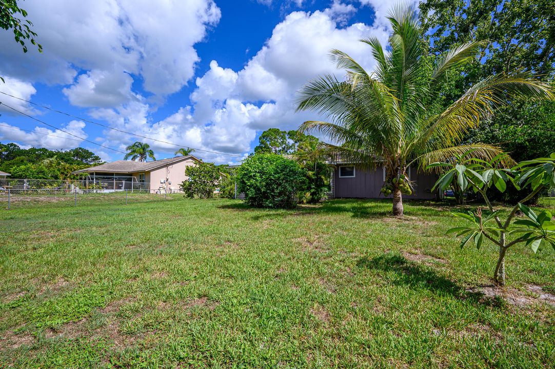 For Sale: $225,000 (3 beds, 2 baths, 1144 Square Feet)