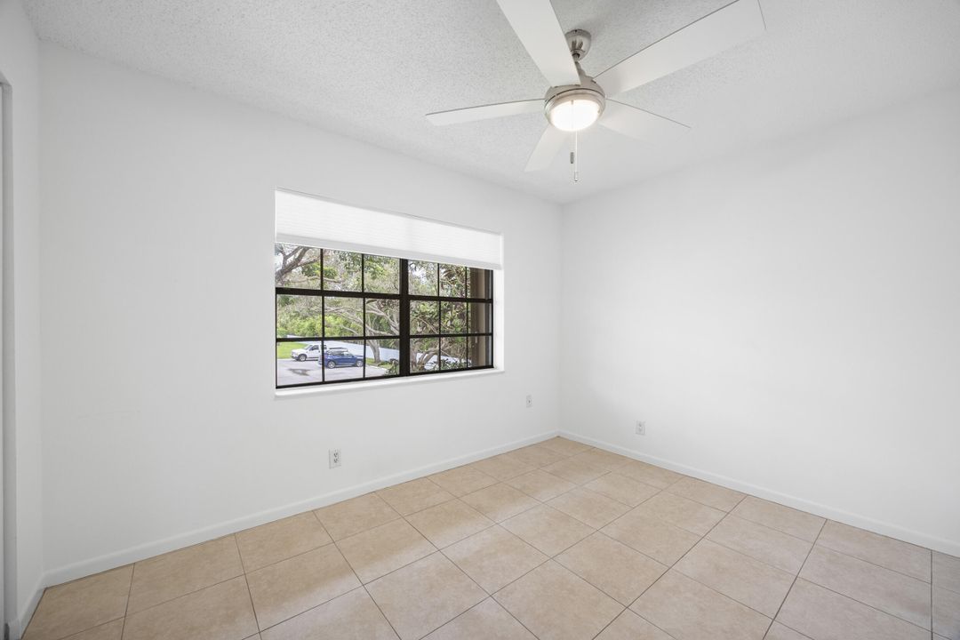 For Rent: $2,350 (2 beds, 1 baths, 1056 Square Feet)