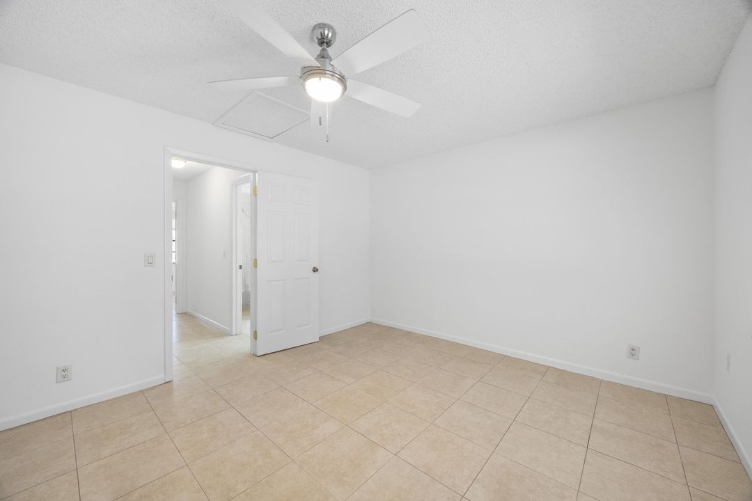 For Rent: $2,350 (2 beds, 1 baths, 1056 Square Feet)