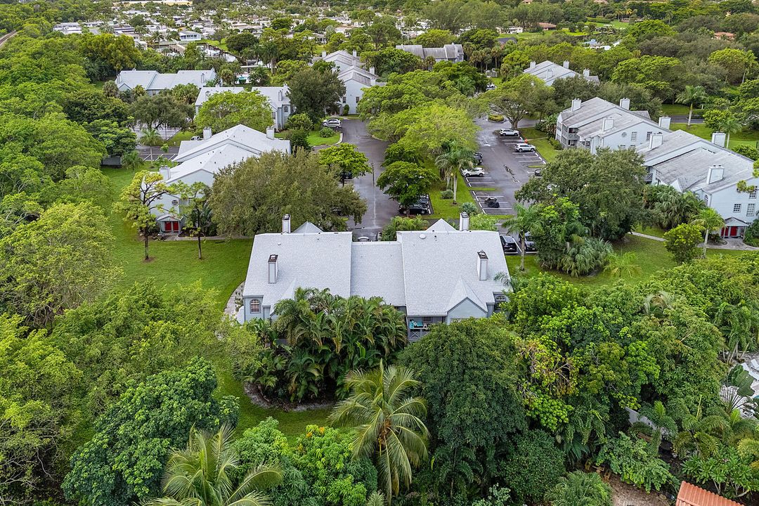 For Sale: $499,000 (3 beds, 2 baths, 1536 Square Feet)