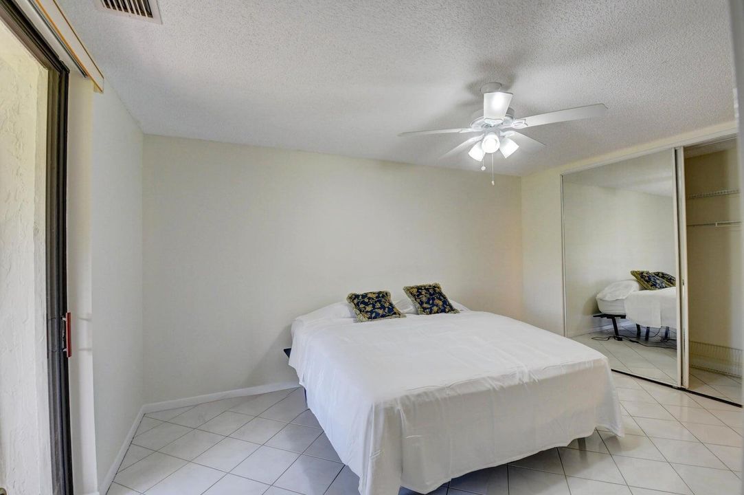 For Rent: $2,950 (3 beds, 2 baths, 1282 Square Feet)