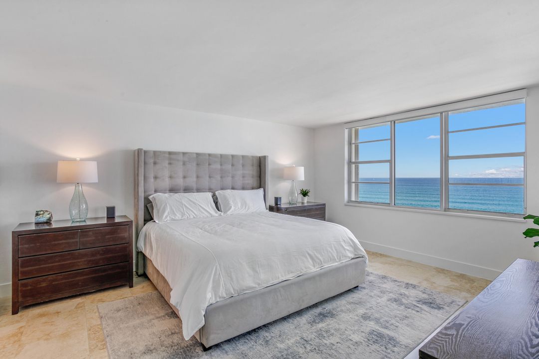 For Sale: $1,050,000 (2 beds, 2 baths, 1295 Square Feet)