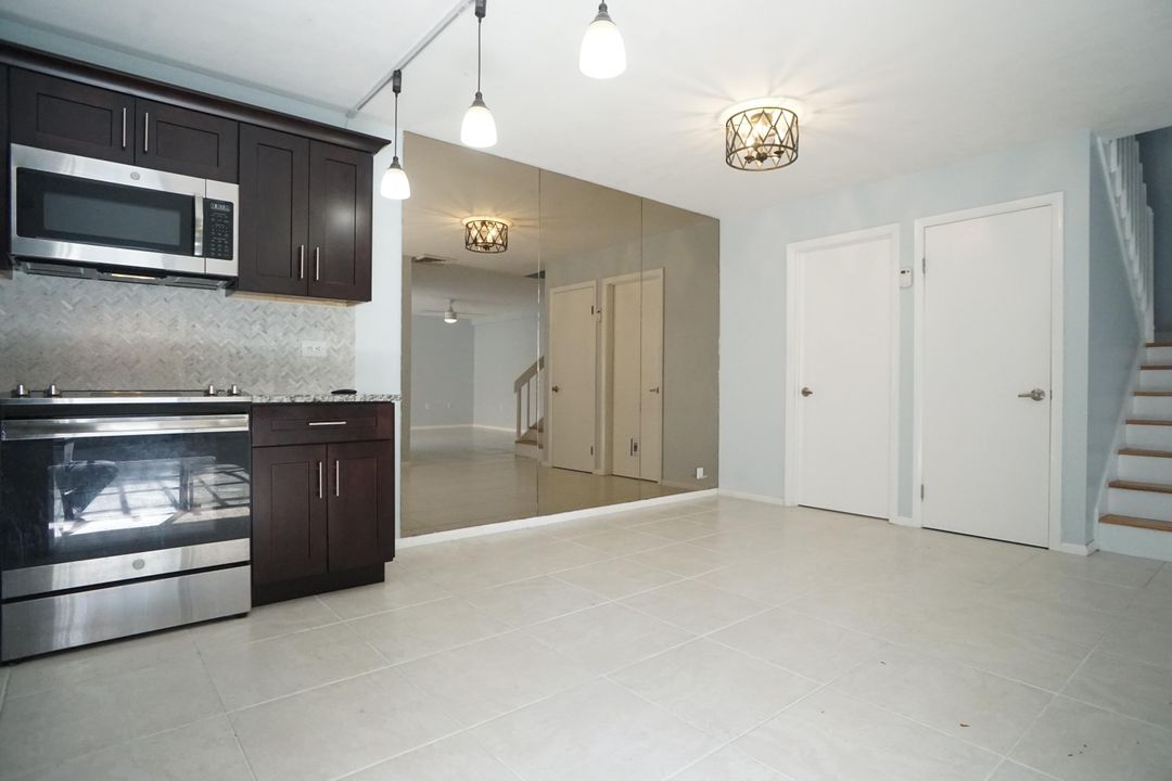 For Rent: $2,900 (2 beds, 2 baths, 1488 Square Feet)