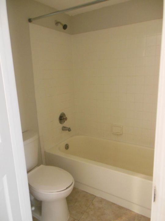 For Rent: $1,550 (1 beds, 1 baths, 527 Square Feet)