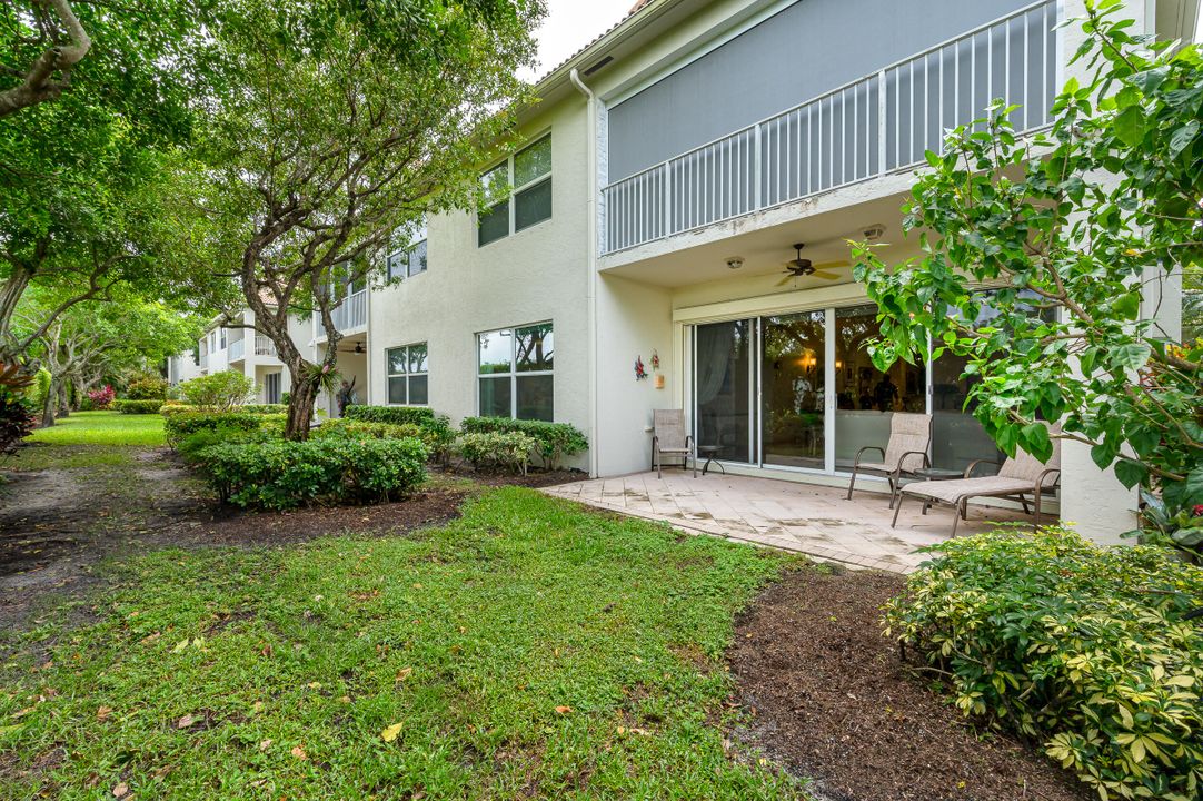 For Sale: $750,000 (2 beds, 2 baths, 2238 Square Feet)