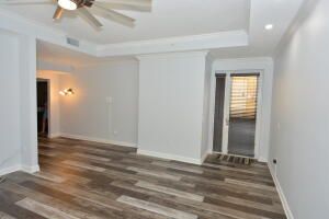 For Sale: $467,500 (3 beds, 3 baths, 1730 Square Feet)