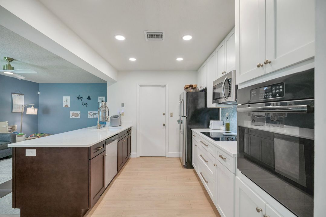 For Sale: $649,000 (3 beds, 2 baths, 1570 Square Feet)