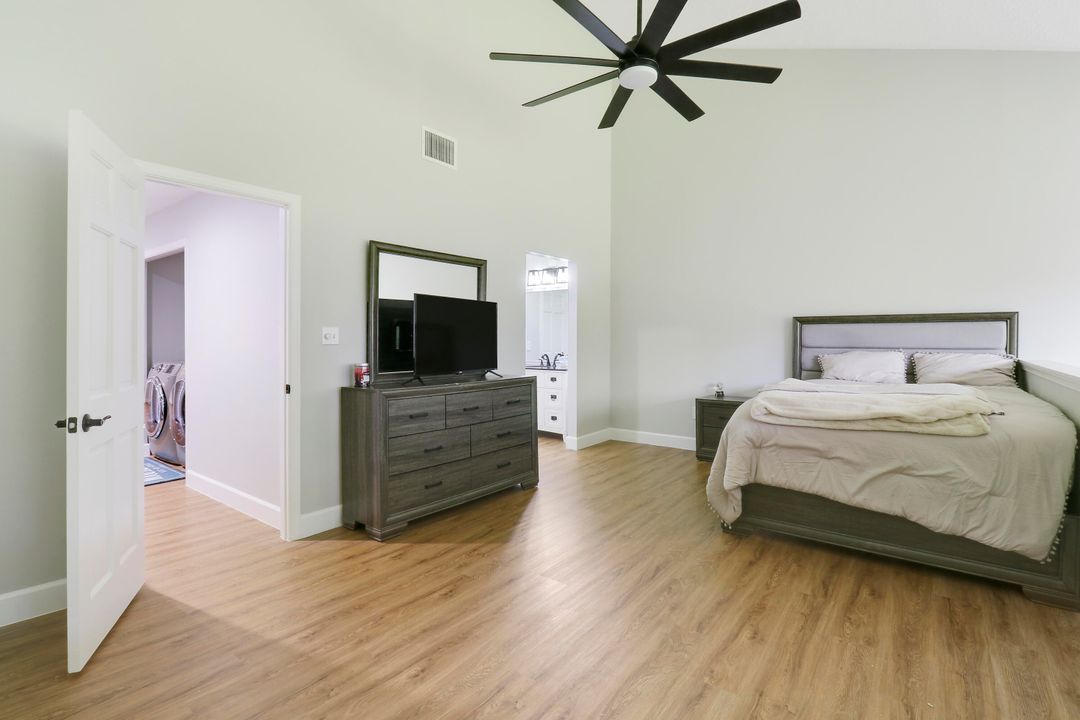 For Sale: $245,000 (2 beds, 2 baths, 1629 Square Feet)