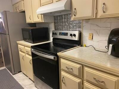 For Sale: $77,000 (2 beds, 2 baths, 1416 Square Feet)