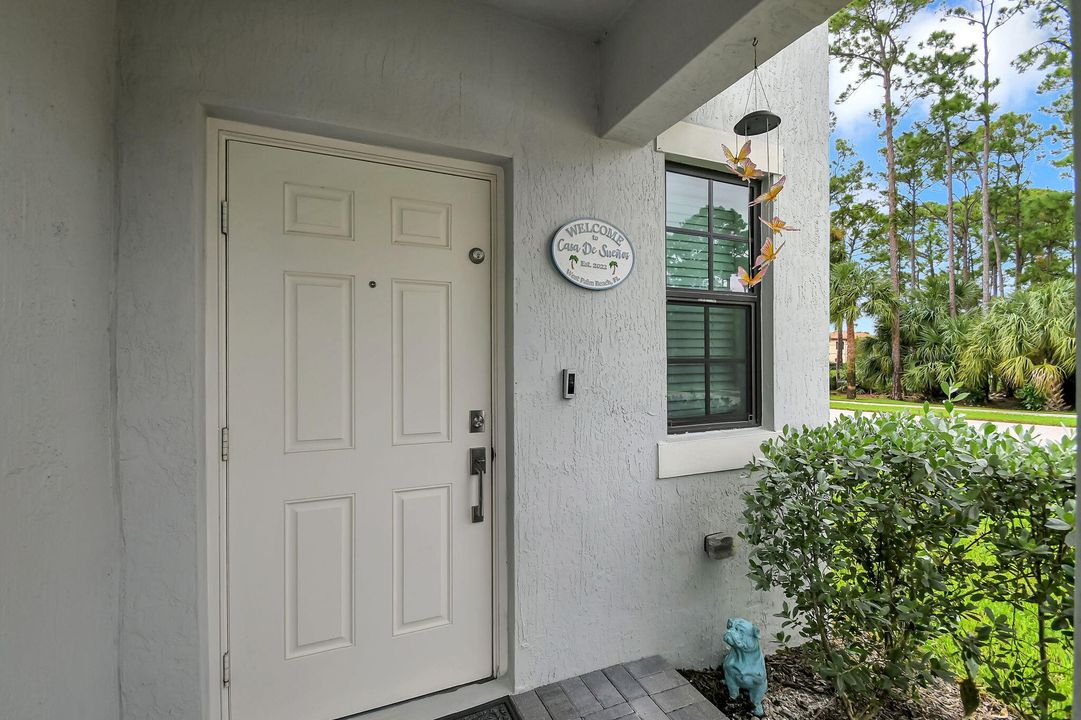 For Sale: $649,000 (5 beds, 3 baths, 2634 Square Feet)