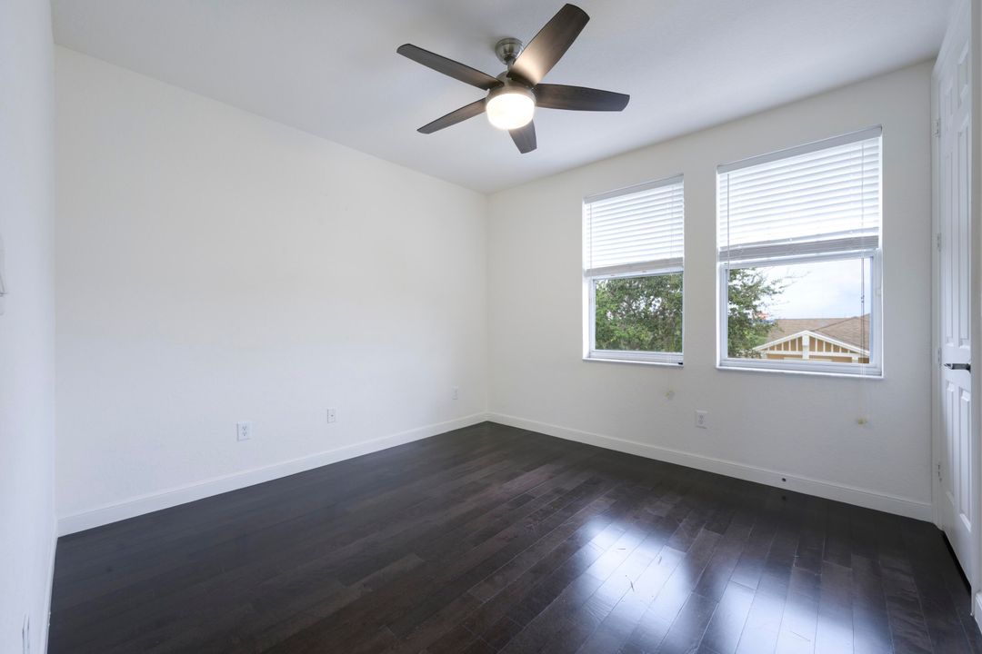 For Sale: $349,800 (3 beds, 2 baths, 1326 Square Feet)