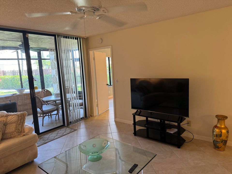 For Rent: $8,500 (2 beds, 2 baths, 1311 Square Feet)