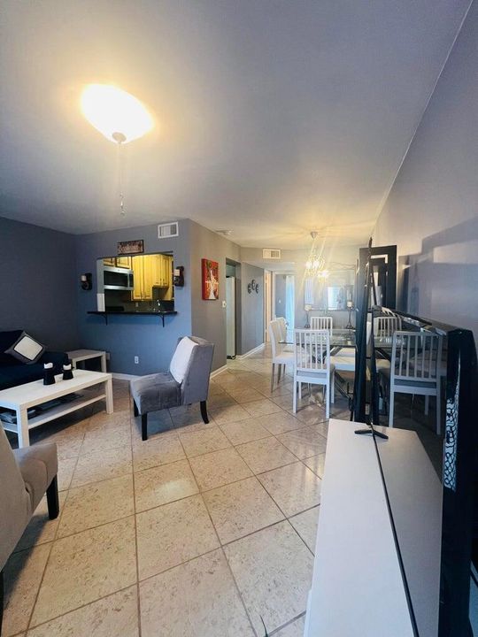 En Venta: $107,000 (1 camas, 1 baños, 590 Pies cuadrados)