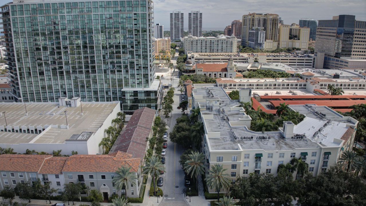 For Sale: $1,029,000 (3 beds, 2 baths, 1603 Square Feet)