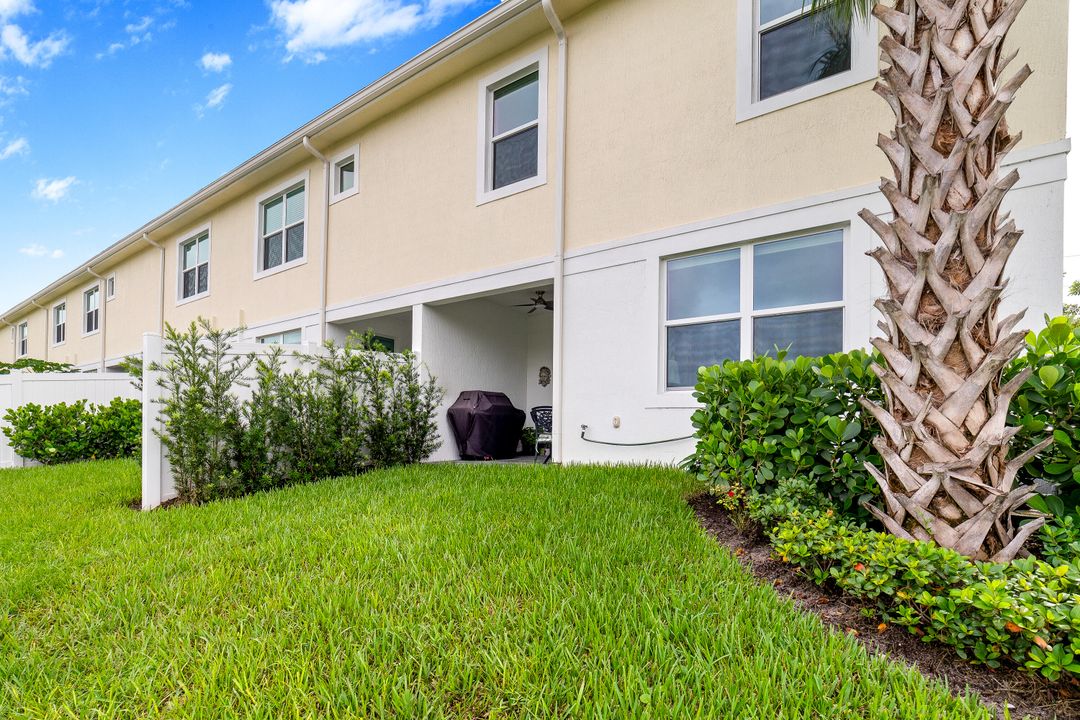 For Sale: $685,000 (3 beds, 2 baths, 1850 Square Feet)