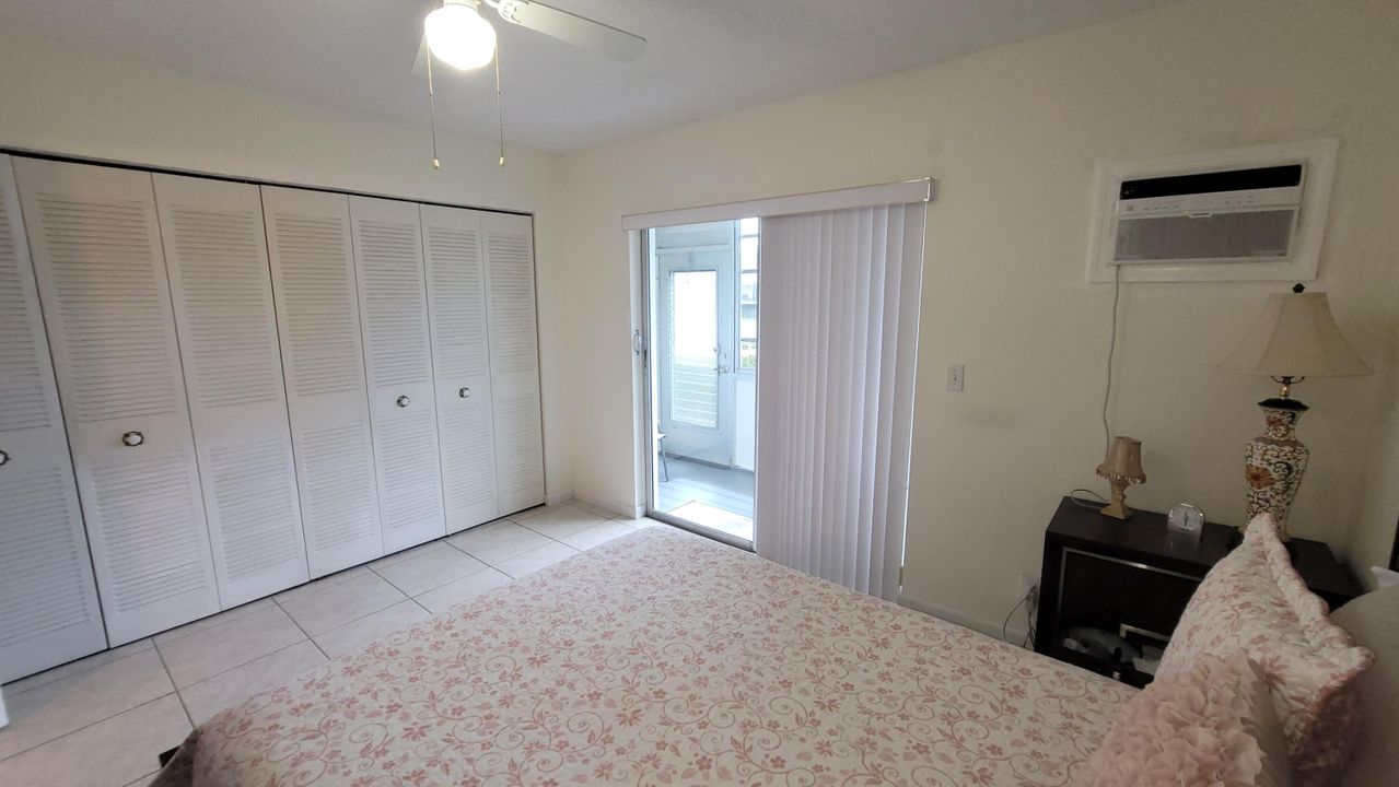 For Sale: $100,000 (1 beds, 1 baths, 532 Square Feet)