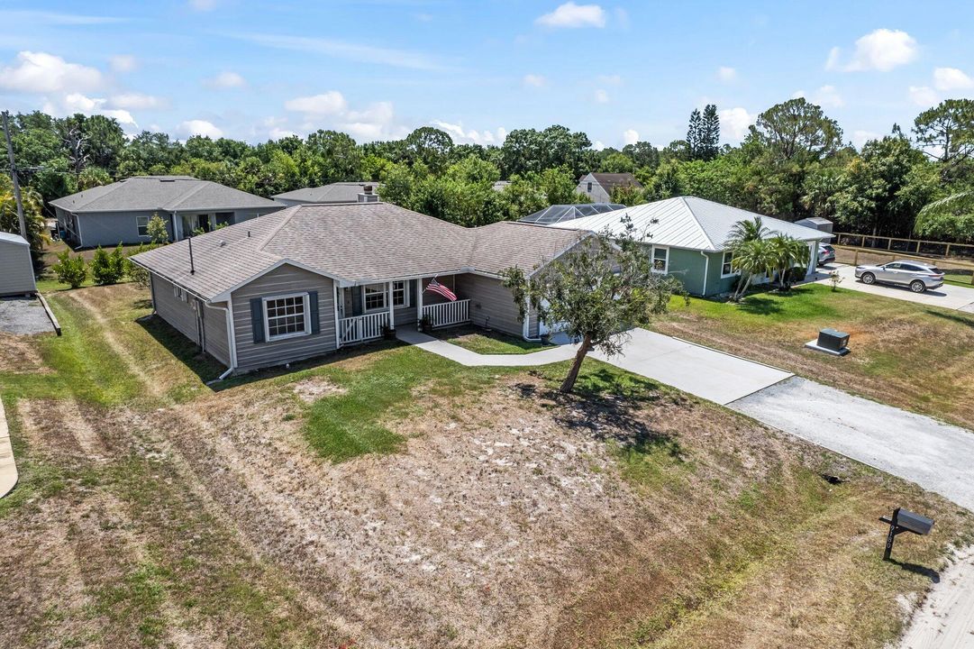 For Sale: $289,000 (3 beds, 2 baths, 1338 Square Feet)