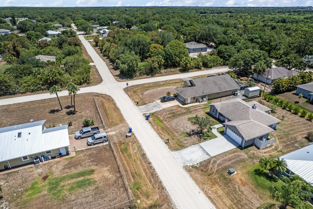 For Sale: $289,000 (3 beds, 2 baths, 1338 Square Feet)