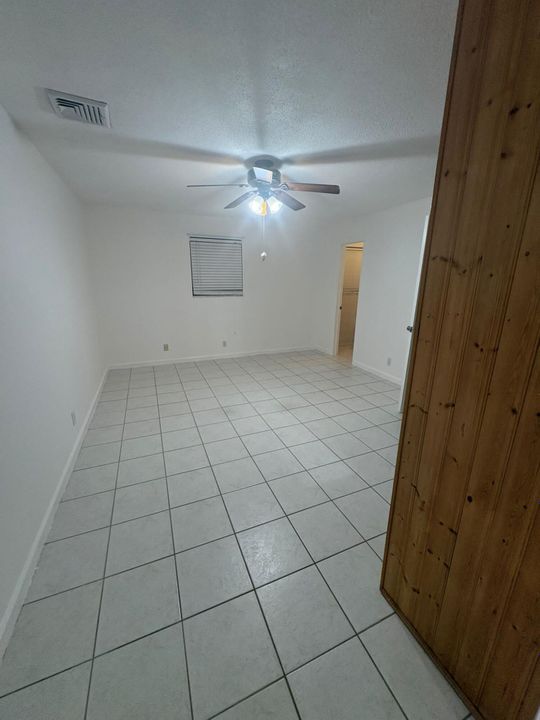 For Rent: $3,300 (3 beds, 3 baths, 1785 Square Feet)