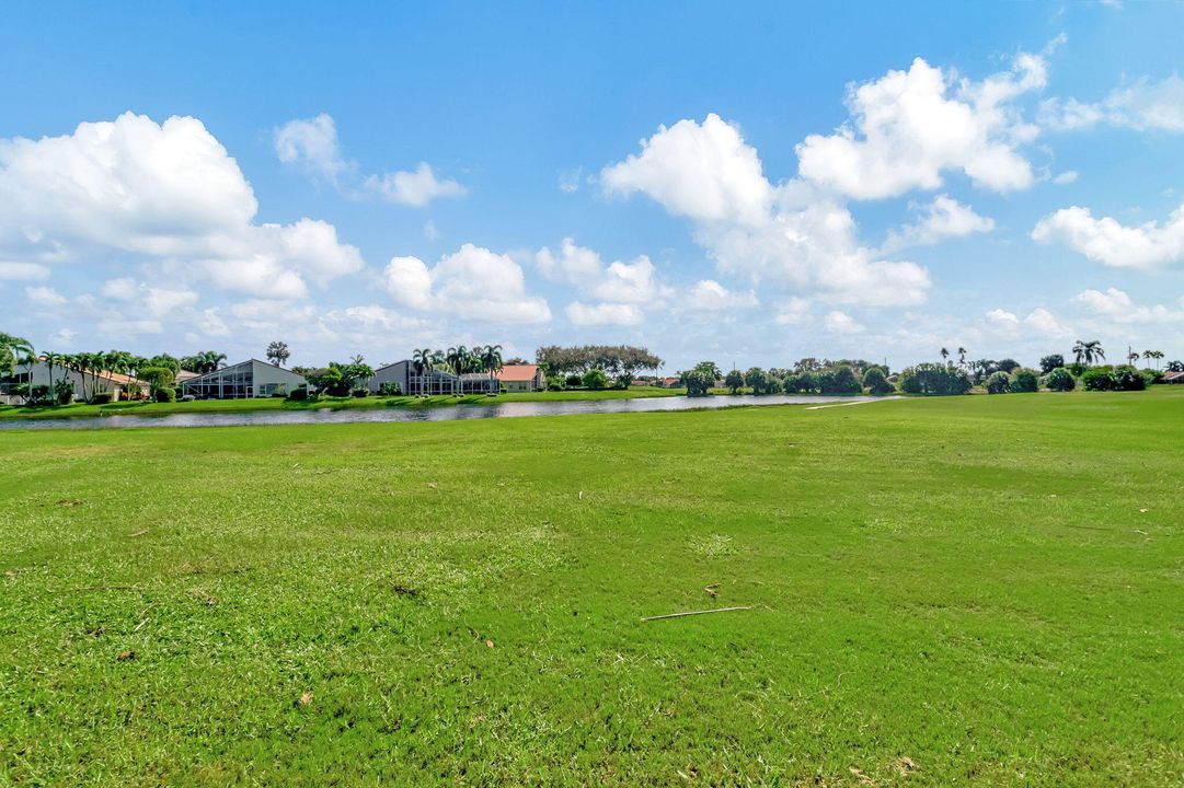 For Sale: $599,000 (3 beds, 2 baths, 1918 Square Feet)