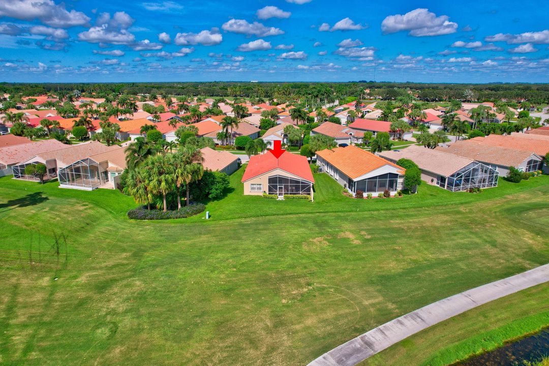 For Sale: $599,000 (3 beds, 2 baths, 1918 Square Feet)