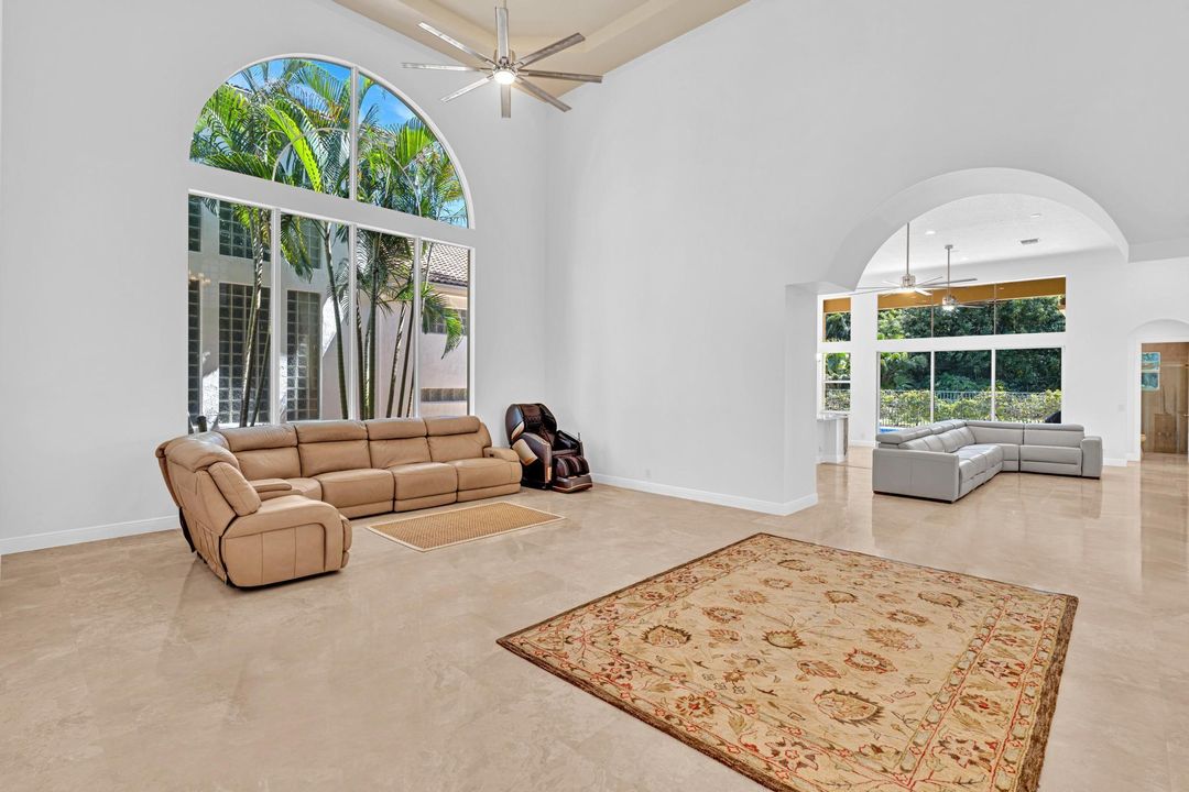 For Sale: $1,900,000 (4 beds, 4 baths, 4185 Square Feet)