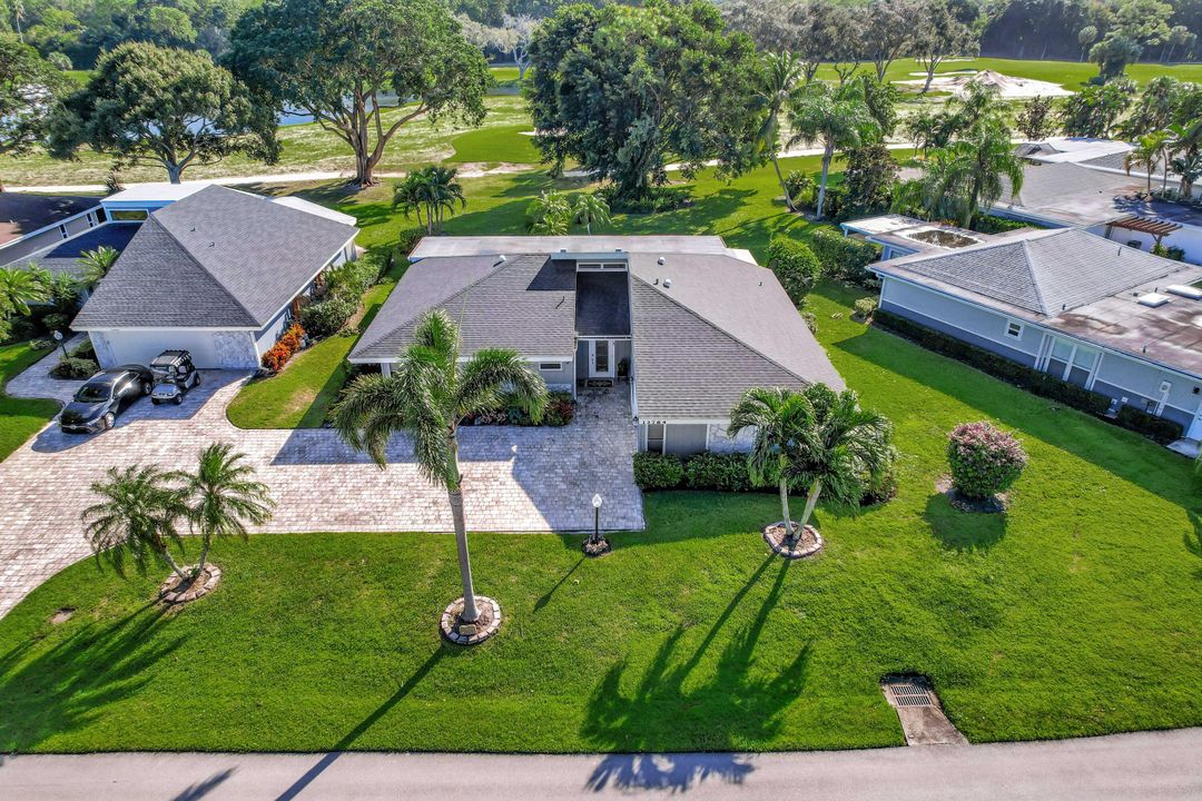 For Sale: $839,000 (3 beds, 3 baths, 2234 Square Feet)