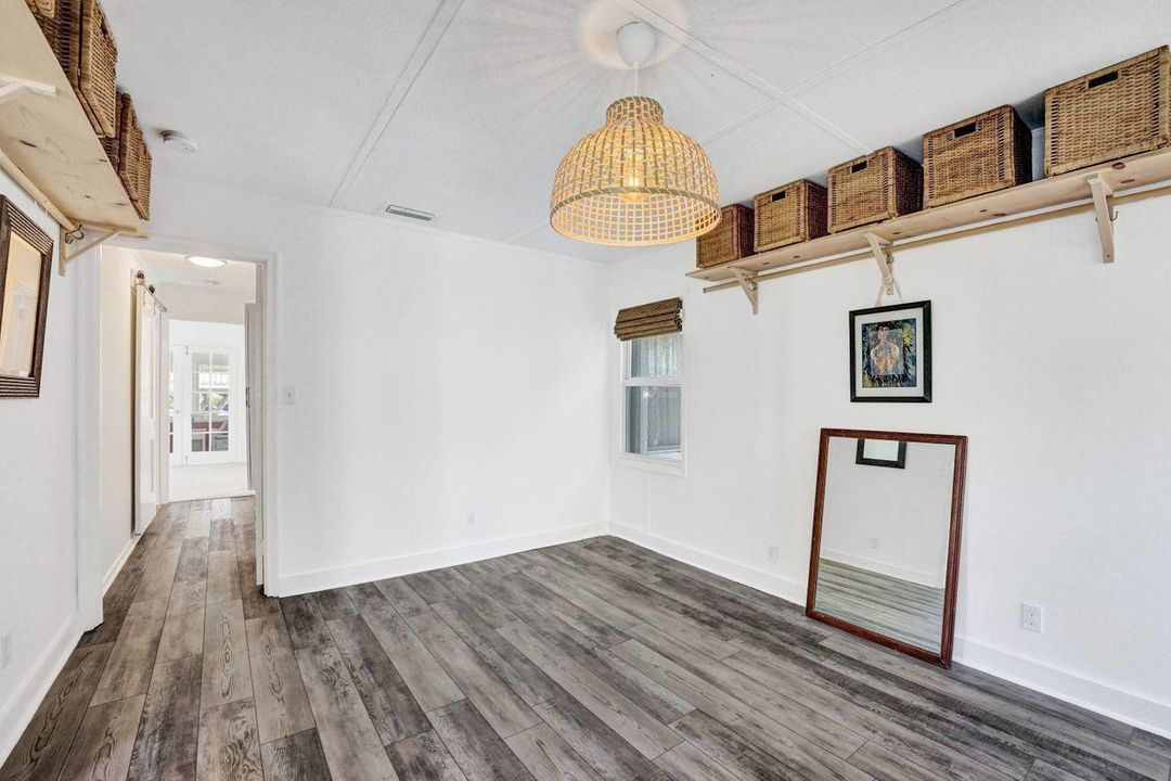 For Sale: $645,000 (3 beds, 2 baths, 1904 Square Feet)