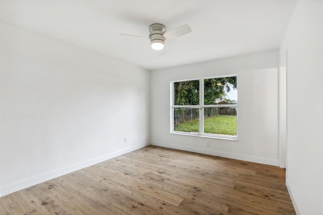 For Sale: $335,000 (3 beds, 2 baths, 1344 Square Feet)