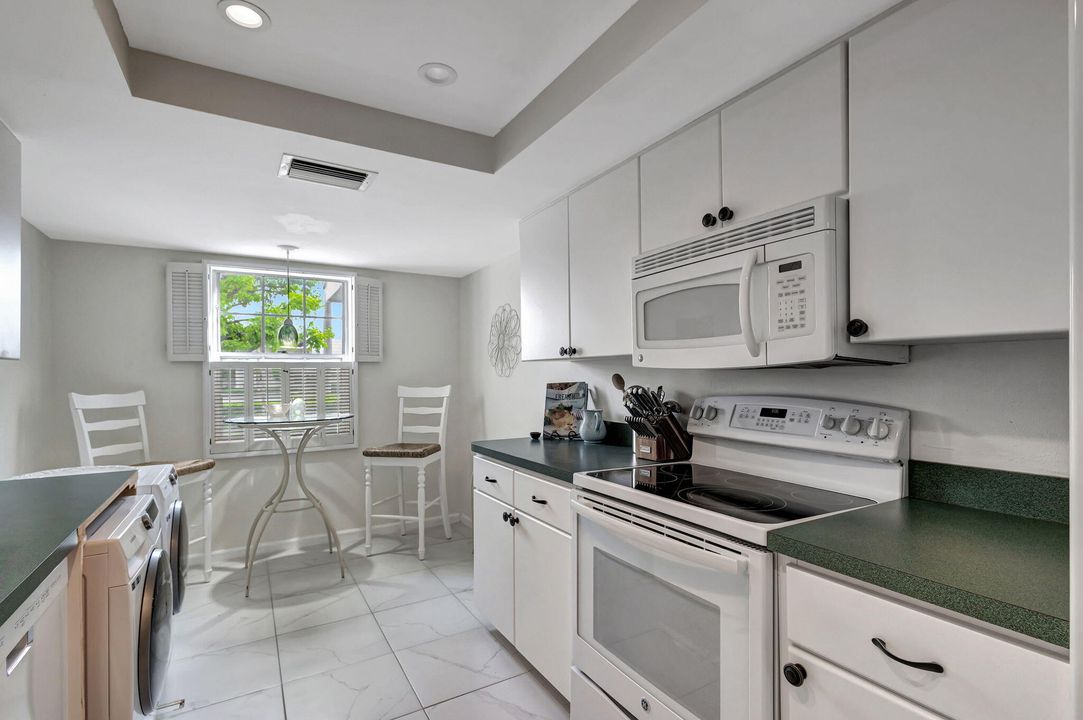 For Sale: $499,000 (3 beds, 2 baths, 1480 Square Feet)