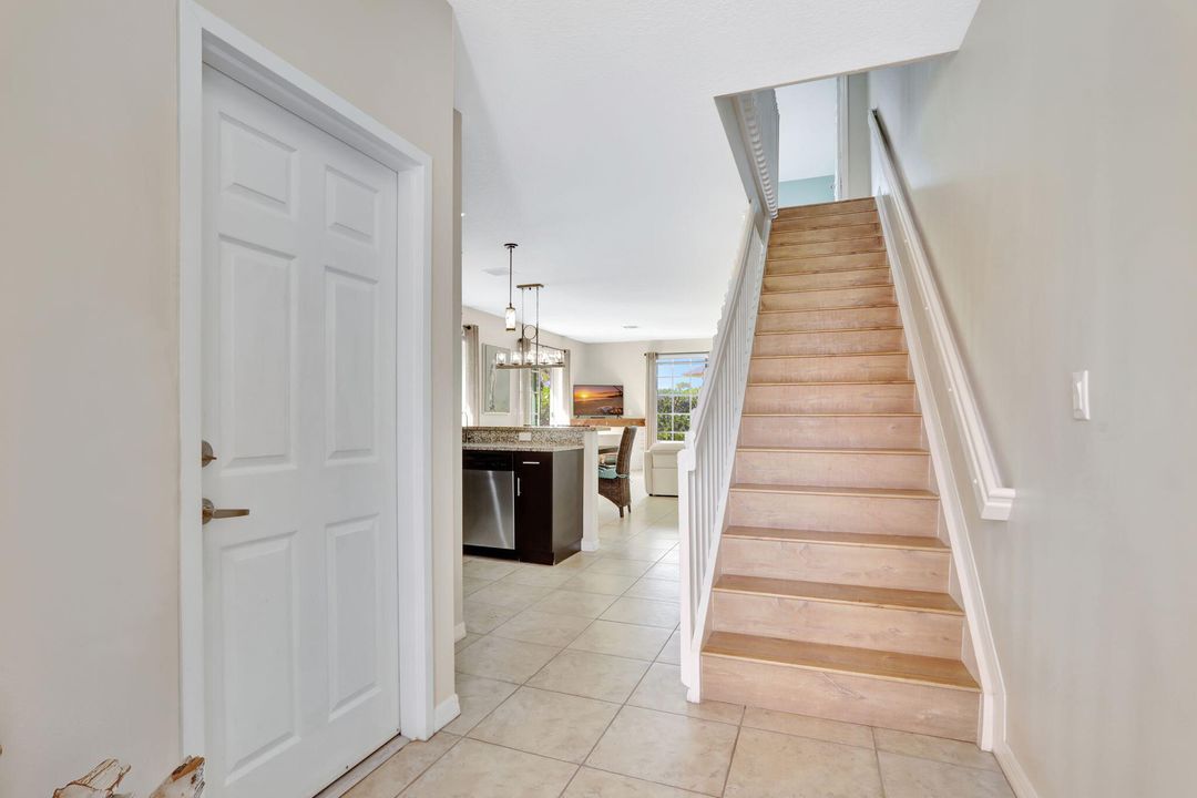 For Sale: $624,900 (3 beds, 2 baths, 1553 Square Feet)