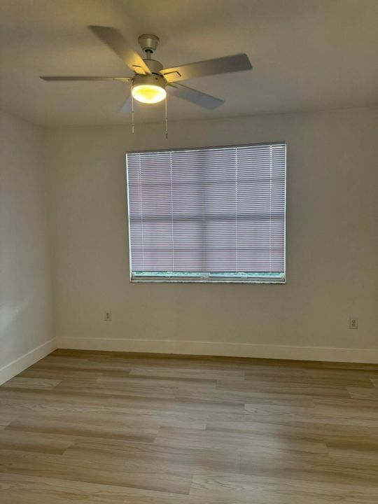 For Rent: $2,700 (2 beds, 2 baths, 1079 Square Feet)