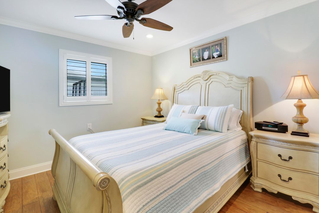 For Sale: $655,000 (2 beds, 2 baths, 1168 Square Feet)