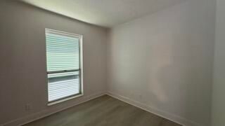 For Rent: $2,295 (2 beds, 2 baths, 770 Square Feet)