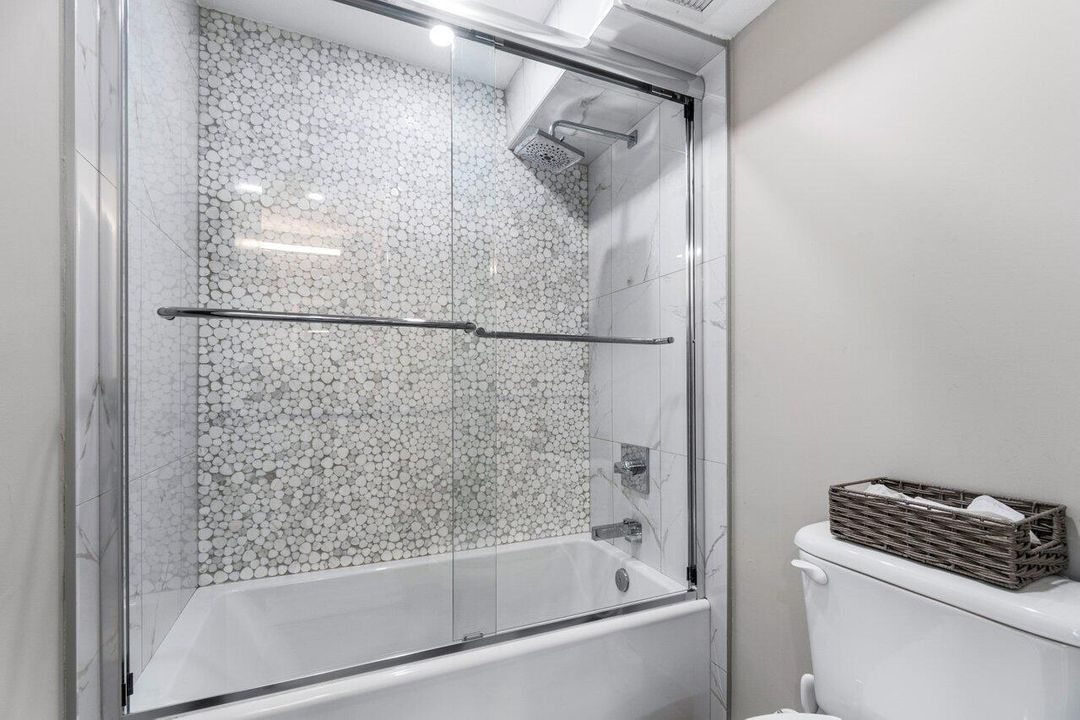 For Sale: $499,000 (2 beds, 2 baths, 1130 Square Feet)