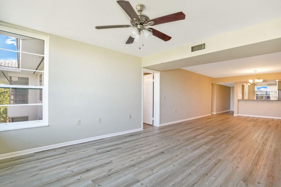 For Rent: $2,600 (2 beds, 2 baths, 1442 Square Feet)